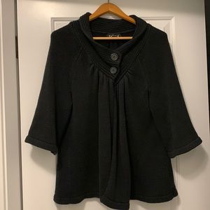 Black Kenneth Cole sweater